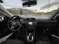 Usado VW Golf VII Advance 105 CV (77 kW) 2012 Gris / plata Berlina