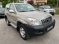 Usado Toyota Land Cruiser 166 CV (122 kW) 2004 Gris / plata SUV