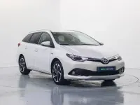 Usado Toyota Auris Touring Sports Active 136 CV (100 kW) 2015 Familiar