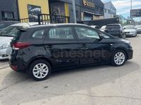 Usado Kia Carens 141 CV (103 kW) 2017 Negro Monovolumen