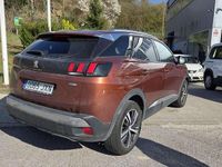 Usado Peugeot 3008 Allure 131 CV (96 kW) 2017 Marrón SUV