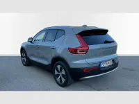 Usado Volvo XC40 Core 211 CV (155 kW) 2023 Gris / plata SUV