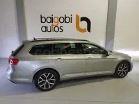 Usado VW Passat 150 CV (110 kW) 2020 Gris / plata Familiar