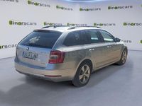 Usado Skoda Octavia Ambition 150 CV (110 kW) 2020 Gris / plata Familiar