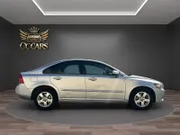 Usado Volvo S40 Summum 125 CV (91 kW) 2007 Plata Berlina