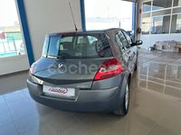 Usado Renault Mégane II Expression 105 CV (77 kW) 2007 Gris / plata Berlina