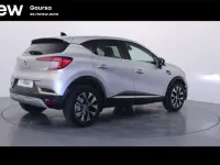 Usado Renault Captur Techno 140 CV (102 kW) 2023 Gris SUV