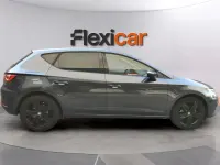 Usado Seat Leon FR 130 CV (95 kW) 2019 Gris Berlina