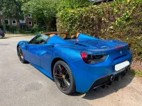 Usado Ferrari 488 670 CV (492 kW) 2018 Azul Descapotable