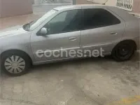 Usado Citroën Xsara 90 CV (66 kW) 2000 Gris / plata Berlina