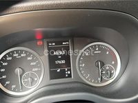 Usado Mercedes Vito 136 CV (100 kW) 2023 Granate Van