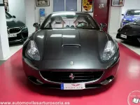 Usado Ferrari California 460 CV (338 kW) 2010 Gris Descapotable