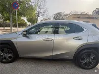 Usado Lexus UX Business Edition 184 CV (135 kW) 2020 Gris / plata SUV