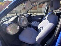 Usado Mercedes A160 Avantgarde 60 CV (44 kW) 1999 Azul Monovolumen