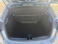 Usado Mercedes A180 136 CV (100 kW) 2020 Gris / plata Berlina