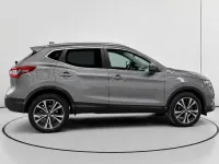 Usado Nissan Qashqai Acenta 160 CV (117 kW) 2019 Gris / plata SUV