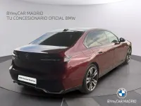 Usado BMW 740 Comfort Edition 299 CV (219 kW) 2023 Rojo Berlina