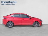 Usado Hyundai i30 120 CV (88 kW) 2022 Rojo Utilitario