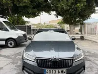 Begagnad Skoda Superb Style 218 HK (160 kW) 2020 Grå Kombi