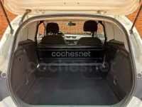 Usado Opel Corsa Selective 75 CV (55 kW) 2011 Blanco Utilitario