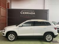 Usado Skoda Karoq Ambition 116 CV (85 kW) 2022 Blanco SUV