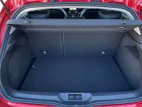 Usado Renault Mégane IV Zen 160 CV (117 kW) 2022 Rojo Berlina