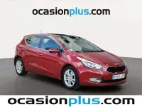 Usado Kia Ceed 128 CV (94 kW) 2015 Rojo Utilitario