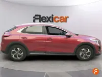 Usado Kia XCeed 120 CV (88 kW) 2022 Rojo SUV