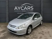 Usado Peugeot 307 110 CV (80 kW) 2004 Gris / plata Berlina