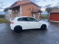 Usado Alfa Romeo 147 Progression 140 CV (102 kW) 2003 Blanco Utilitario
