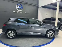 Usado Renault Mégane IV LIMITED 95 CV (69 kW) 2020 Azul Utilitario