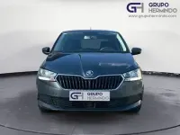 Usado Skoda Fabia Ambition 60 CV (44 kW) 2020 Gris / plata Utilitario