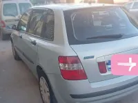 Usado Fiat Stilo Dynamic 116 CV (85 kW) 2002 Verde Utilitario