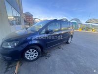 Usado VW Touran Edition 105 CV (77 kW) 2013 Azul Monovolumen