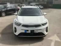 Usado Kia Stonic 101 CV (74 kW) 2022 Blanco SUV