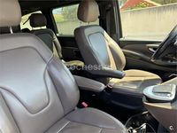 Usado Mercedes V300 Avantgarde 239 CV (175 kW) 2021 Gris / plata Monovolumen