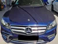 Usado Mercedes E220 194 CV (142 kW) 2019 Azul Berlina