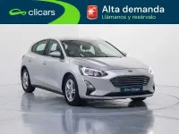 Usado Ford Focus Trend+ 125 CV (91 kW) 2021 Plateado Utilitario