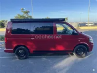 Usado VW Multivan Startline 102 CV (75 kW) 2010 Rojo Monovolumen
