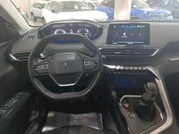 Usado Peugeot 3008 Allure 130 CV (95 kW) 2019 Gris SUV