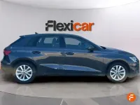 Usado Audi A3 110 CV (80 kW) 2023 Gris Berlina
