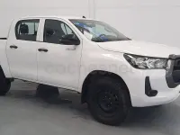Usado Toyota HiLux 150 CV (110 kW) 2022 Blanco Pickup/Camioneta