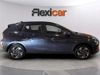 Usado Hyundai Bayon 101 CV (74 kW) 2022 Gris SUV
