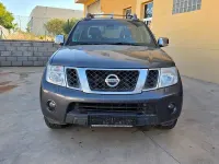 Usado Nissan Navara Comfort 190 CV (139 kW) 2010 Azul Pickup/Camioneta
