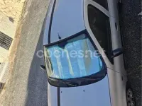 Usado Renault Clio 60 CV (44 kW) 2000 Gris / plata Berlina