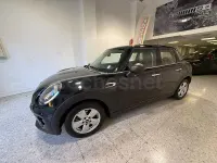 Usado Mini ONE 102 CV (75 kW) 2019 Negro Utilitario