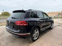 Usado VW Touareg R-line 262 CV (192 kW) 2016 Azul SUV