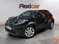 Usado Toyota Aygo 72 CV (52 kW) 2024 Negro