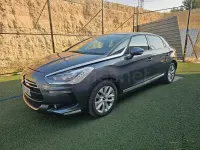 Usado Citroën DS5 163 CV (119 kW) 2014 Gris / plata Utilitario