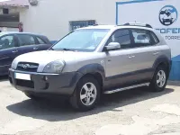 Usado Hyundai Tucson Comfort 141 CV (103 kW) 2005 Gris / plata SUV